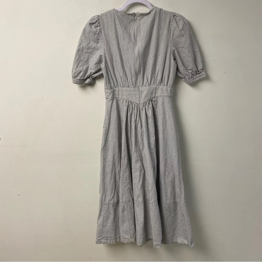 Moussy Pinstripe Midi Dress With Waist Corset Detail Size‎ 1 (Small)